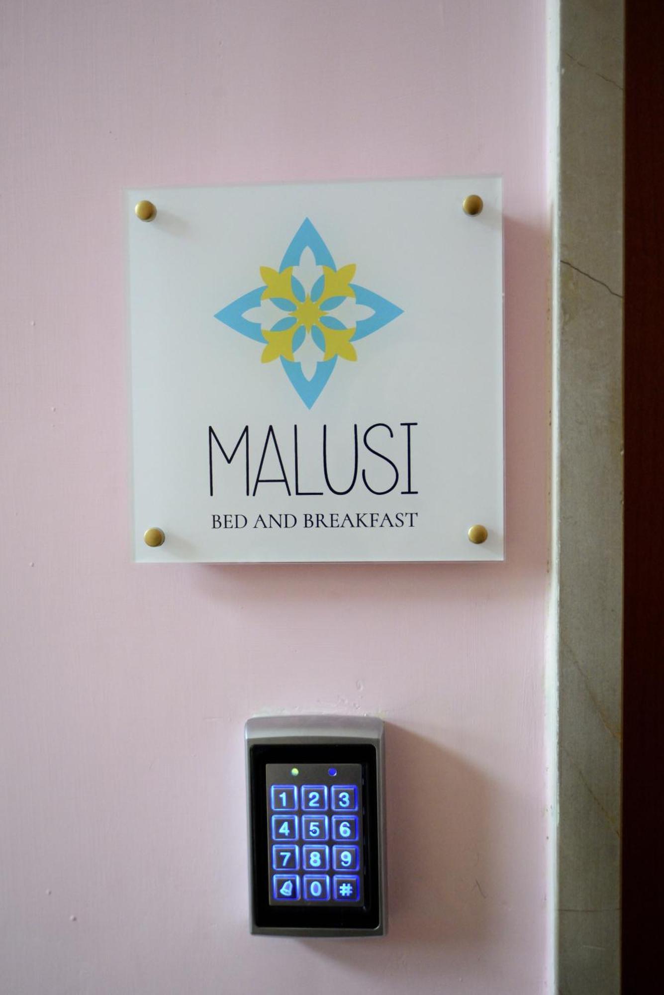 Malusi B&B Naples Exterior photo
